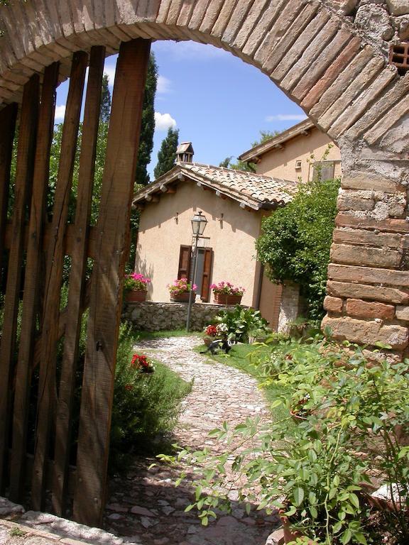 Agriturismo I Mandorli Τρέβι Εξωτερικό φωτογραφία