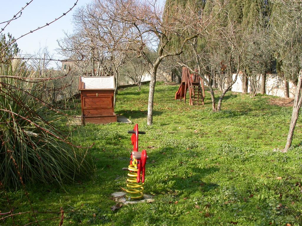 Agriturismo I Mandorli Τρέβι Εξωτερικό φωτογραφία